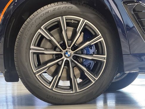 Used 2026 BMW X5 xDrive50e w/ M Sport Package image 7
