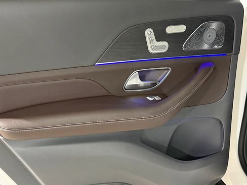 Used 2020 Mercedes-Benz GLS 580 4MATIC image 41