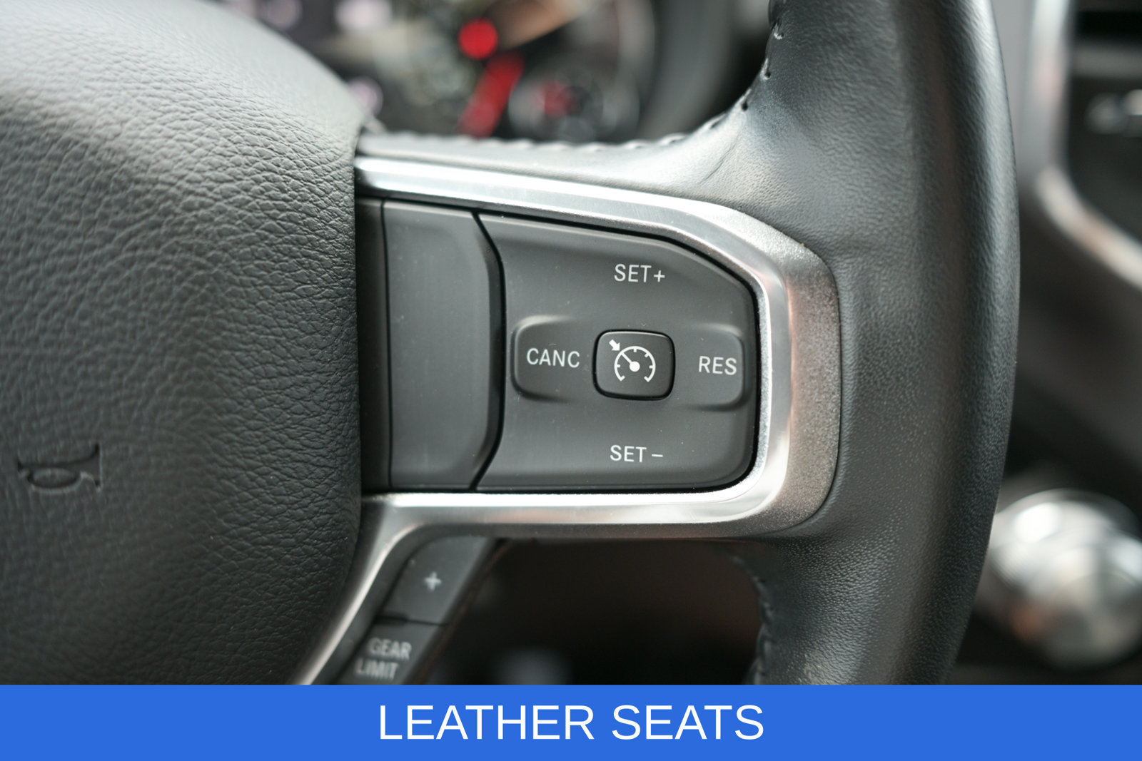 Used 2023 RAM 1500 Laramie AWD/4WD image 19