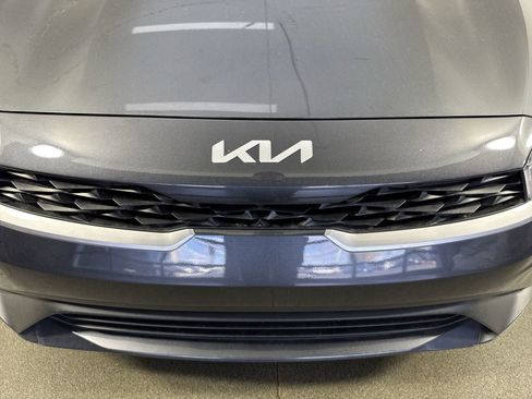 Used 2024 Kia Forte LX image 25