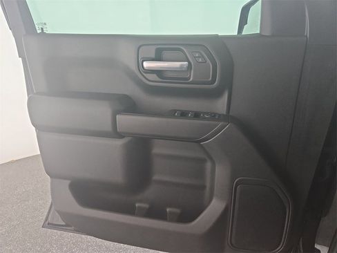 Used 2021 Chevrolet Silverado 1500 Custom image 26