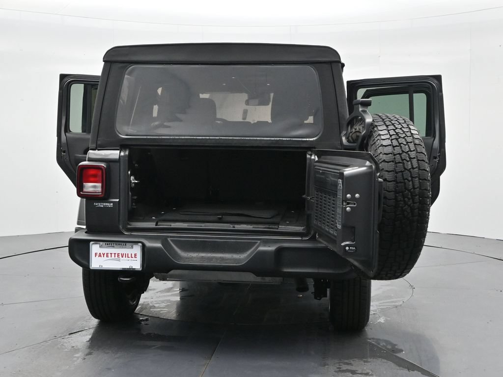Used 2024 Jeep Wrangler Unlimited Sport AWD/4WD image 42