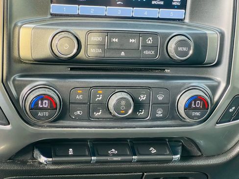 Used 2019 Chevrolet Silverado 1500 LT Z71 w/ All Star Edition image 20