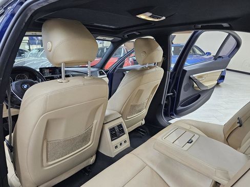 Used 2017 BMW 330i xDrive Sedan image 25