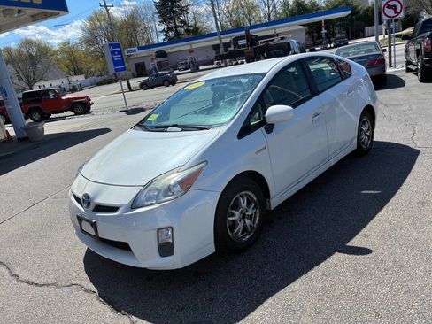 Used 2010 Toyota Prius Three image 8