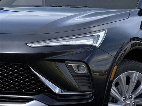New 2026 Buick Envista Avenir image 10