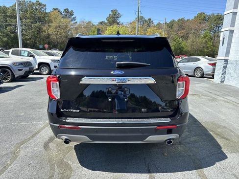 Used 2022 Ford Explorer Limited w/ Equipment Group 301A image 6