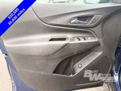 Used 2023 Chevrolet Equinox LT image 12