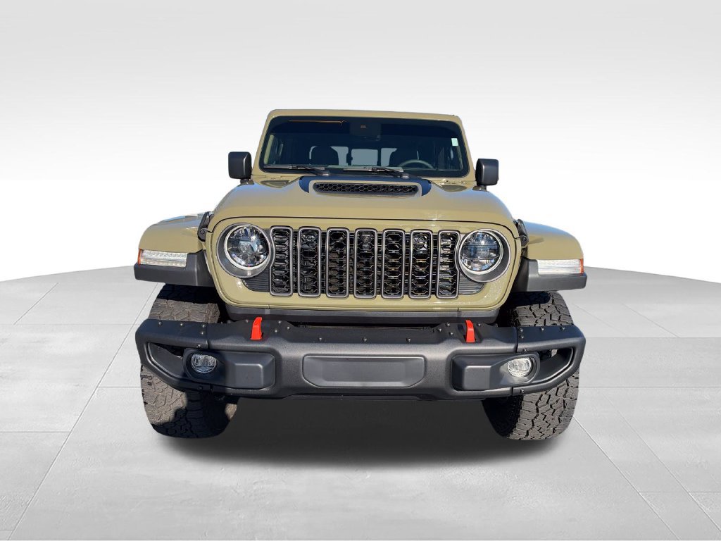 Used 2025 Jeep Gladiator Mojave AWD/4WD image 6