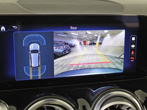 Certified 2024 Mercedes-Benz EQB 350 4MATIC SUV image 24