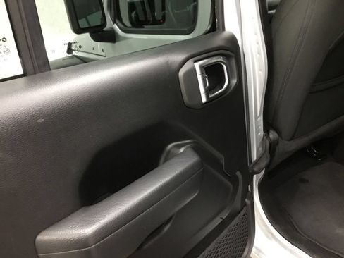 Used 2023 Jeep Wrangler Unlimited Sport w/ Uconnect 4C Nav & Sound Group AWD/4WD image 13
