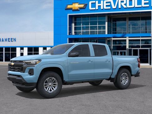 New 2026 Chevrolet Colorado LT w/ LT Convenience Package AWD/4WD image 2