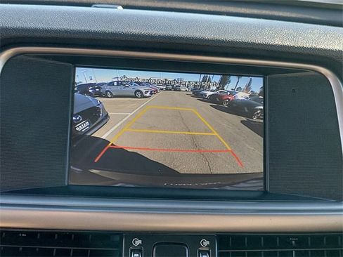 Used 2018 Kia Optima LX image 9