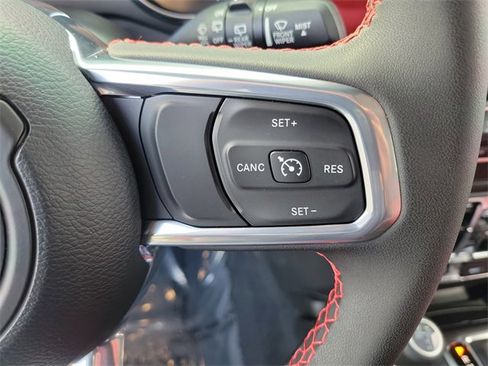 Used 2023 Jeep Wrangler Unlimited Rubicon 4xe image 22