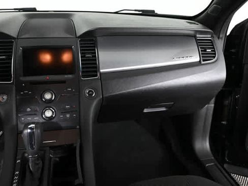 Used 2014 Ford Taurus SEL w/ Equipment Group 201A FWD image 14