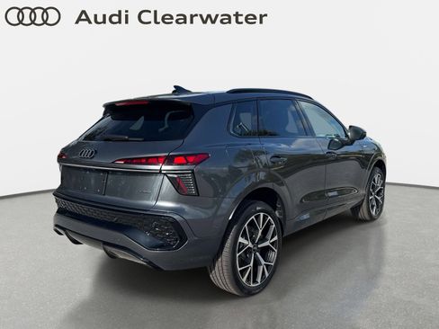 New 2026 Audi Q3 quattro 2.0T AWD/4WD image 4