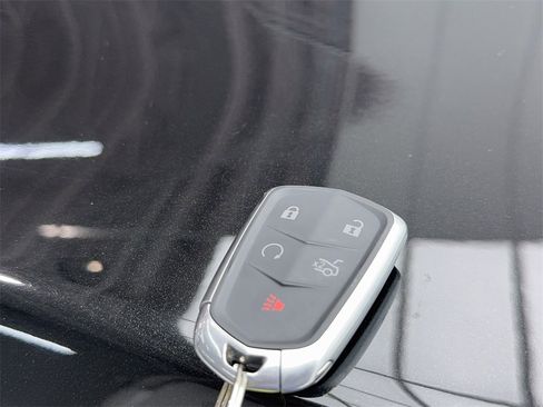 Used 2017 Cadillac XT5 Platinum image 60