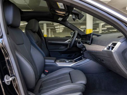 Used 2025 BMW i4 xDrive40i AWD/4WD image 27