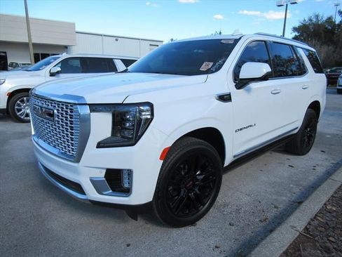 Used 2024 GMC Yukon Denali image 2
