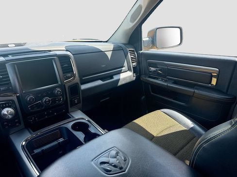 Used 2016 RAM 1500 Sport w/ Stinger Yellow Sport Package AWD/4WD image 22