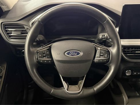 Used 2024 Ford Escape Platinum AWD/4WD image 17