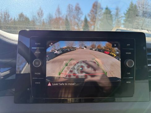 New 2026 Volkswagen Jetta SE image 19