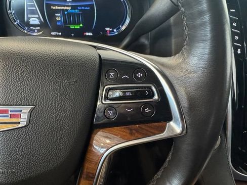 Used 2020 Cadillac Escalade Premium Luxury AWD/4WD image 31