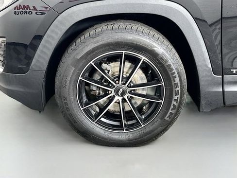 Used 2018 GMC Terrain SLE image 25