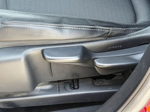 Used 2023 Buick Encore GX Preferred FWD image 45