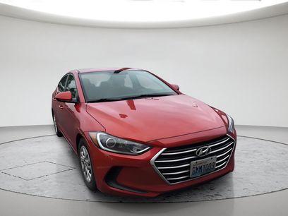 Used 2018 Hyundai Elantra SE w/ SE Connectivity Package 04