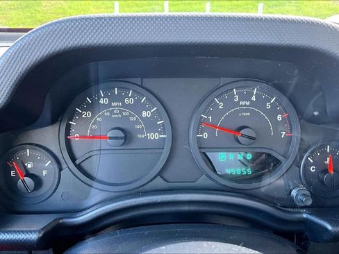 Used 2009 Jeep Wrangler Unlimited X AWD/4WD image 11