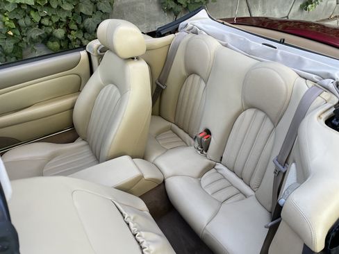 Used 2004 Jaguar XK8 Convertible RWD image 11