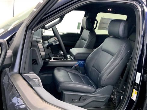 New 2025 Ford F150 Lariat w/ Equipment Group 501A Mid image 9