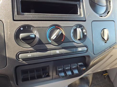 Used 2010 Ford F350 XL image 22