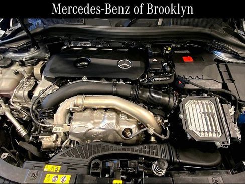 Used 2025 Mercedes-Benz GLA 250 4MATIC image 29