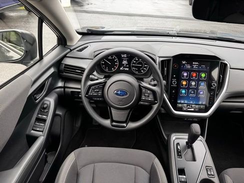 Used 2025 Subaru Crosstrek 2.0i Premium image 2