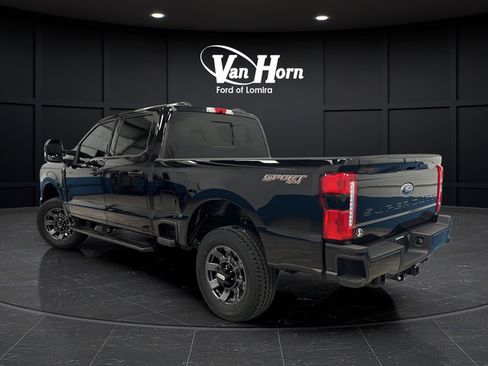 Used 2024 Ford F350 XLT w/ XLT Premium Package AWD/4WD image 5