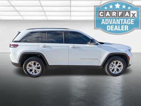 Used 2023 Jeep Grand Cherokee Limited w/ Luxury Tech Group II RWD image 33