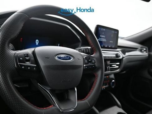 Used 2023 Ford Escape ST-Line FWD image 10