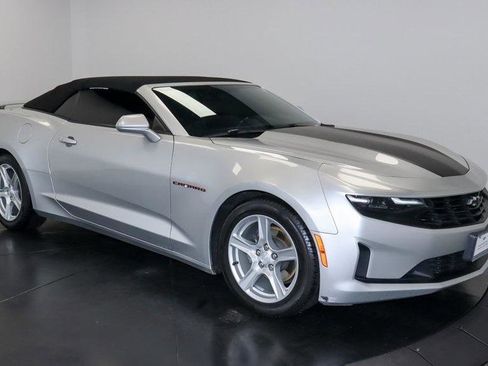 Used 2019 Chevrolet Camaro LT image 7