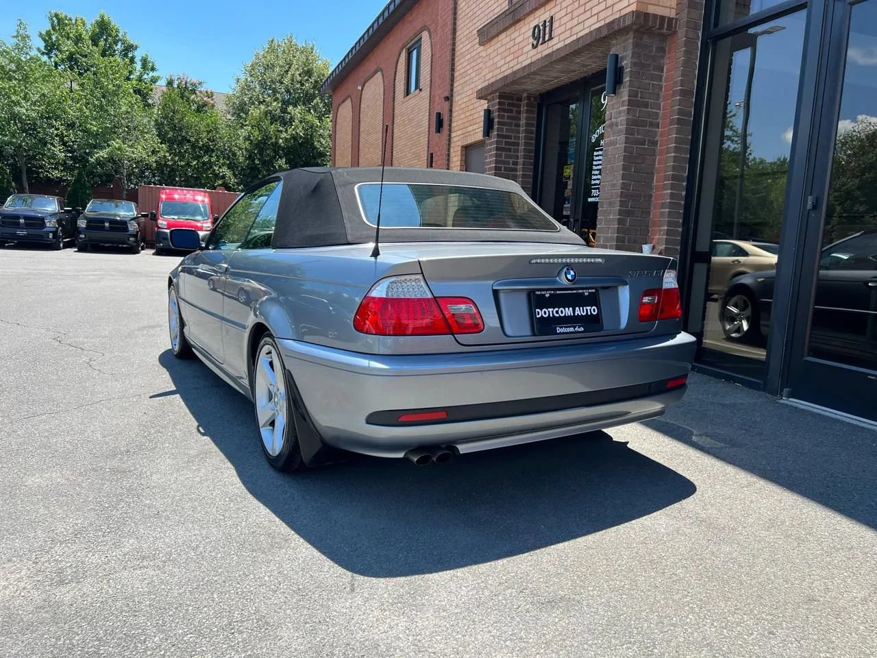 Used 2004 BMW 325Ci Convertible RWD image 24
