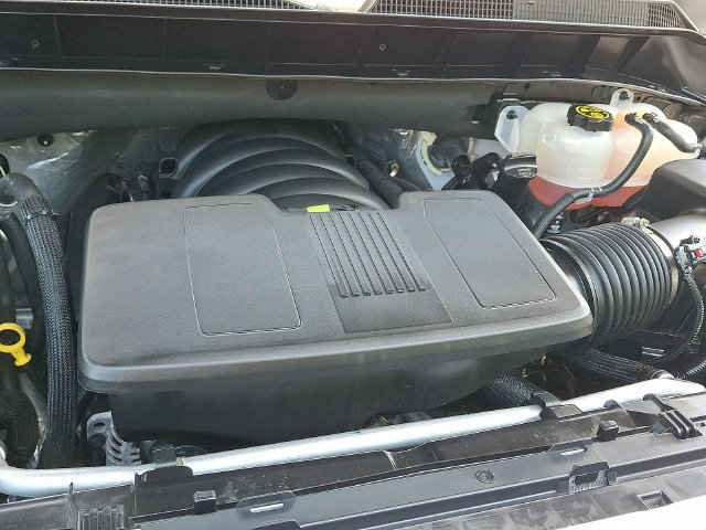 Certified 2023 Chevrolet Silverado 1500 LT w/ Z71 Off-Road Package AWD/4WD image 27