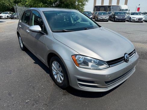 Used 2015 Volkswagen Golf S FWD image 5
