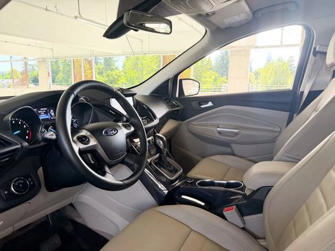 Used 2014 Ford Escape Titanium AWD/4WD image 19