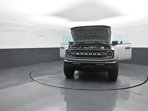New 2026 Ford Bronco 4-Door w/ Sasquatch Package AWD/4WD image 39
