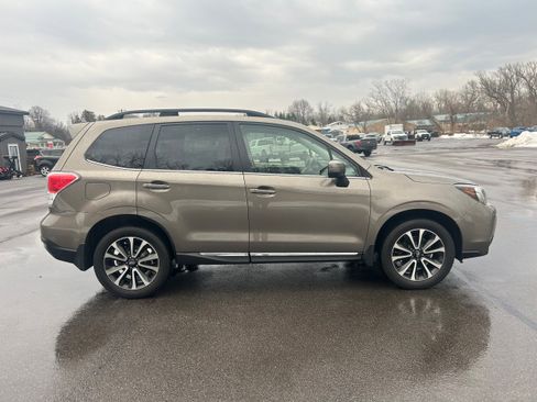 Used 2018 Subaru Forester 2.0XT Touring image 6