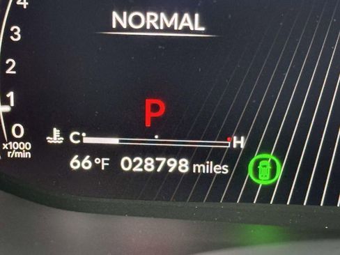 Used 2023 Acura MDX SH-AWD w/ Advance Package image 31