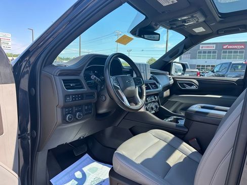 Certified 2023 Chevrolet Tahoe Z71 w/ Luxury Package AWD/4WD image 24