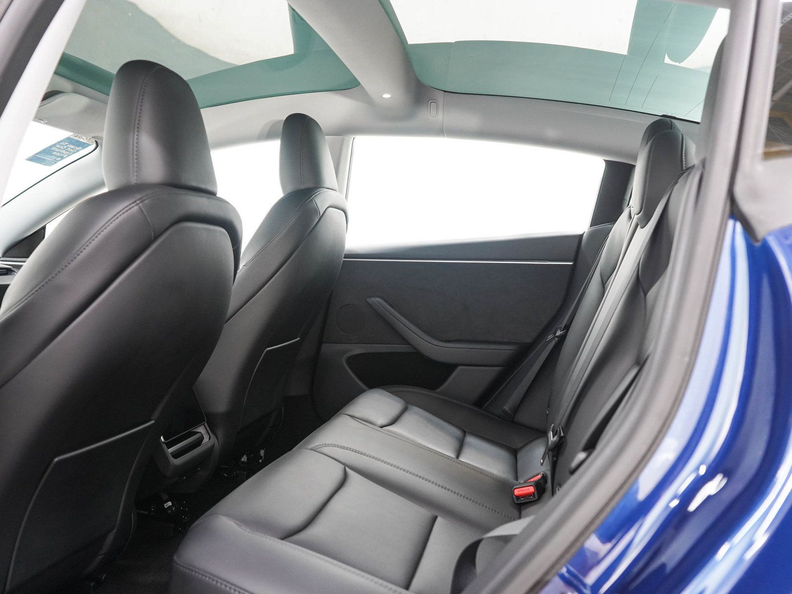 Used 2025 Tesla Model 3 Long Range AWD/4WD image 13