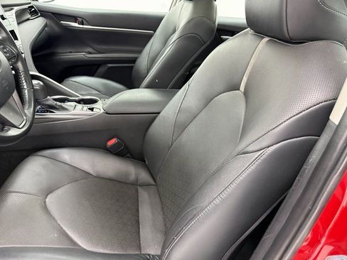 Used 2023 Toyota Camry XSE image 27